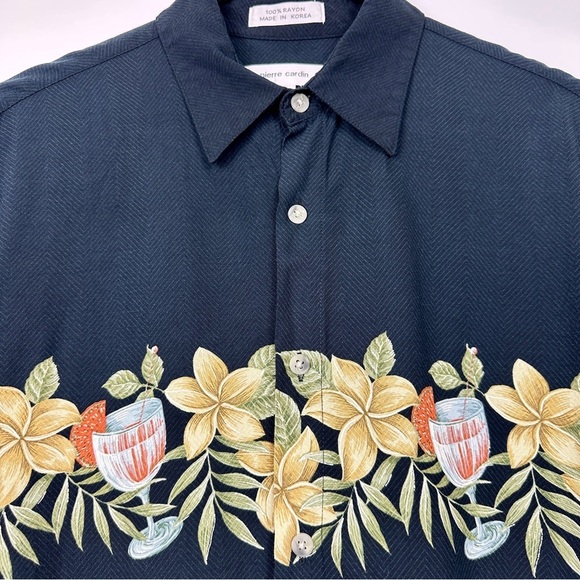 Pierre Cardin Short Sleeve Button Down Hawaiian Style Shirt Mens Size Medium - Picture 3 of 7